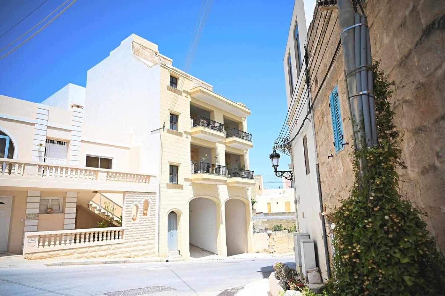 Fl 2 Ta'Lonza Luxury With Hot Tub By Homely Mellieha Exterior photo